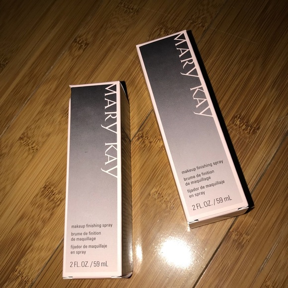 New Mary Kay Makeup Finishing Spray by Skindinävia - Picture 2 of 5